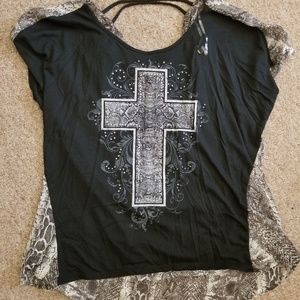 Beautiful animal print top.